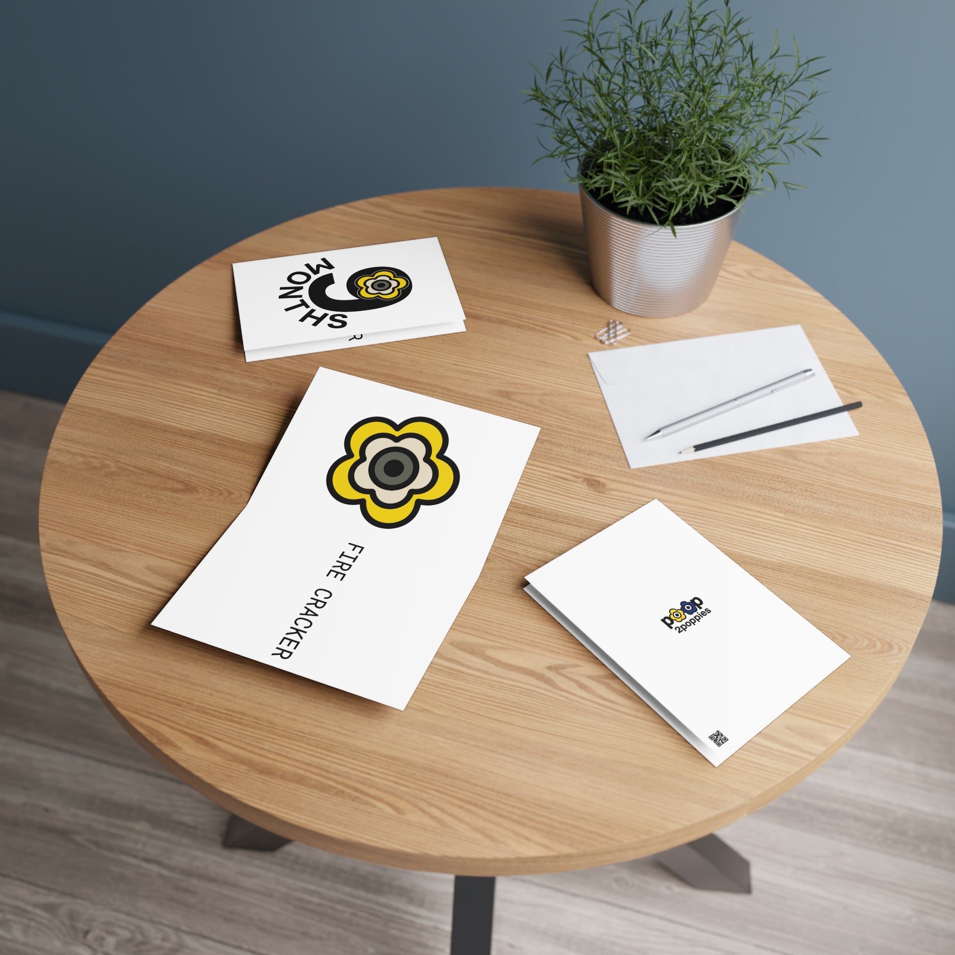 P🌺🌺P2Poppies 9 Months Milestone Greeting Card